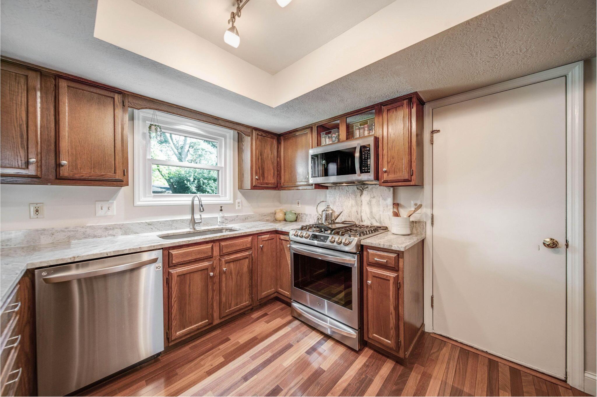 3377 River Narrows Road Hilliard, OH 43026 - Photo 23 of 94 Kitchen