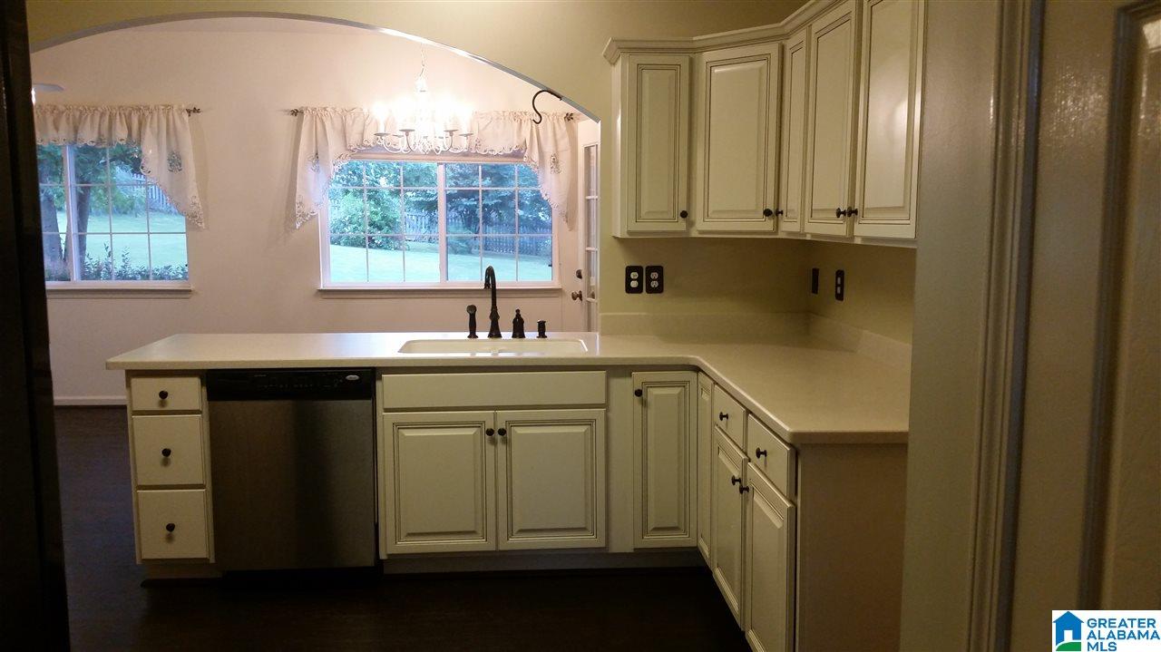 121 Heather Way, Unit 18 Pelham, AL 35124 - Photo 31 of 47