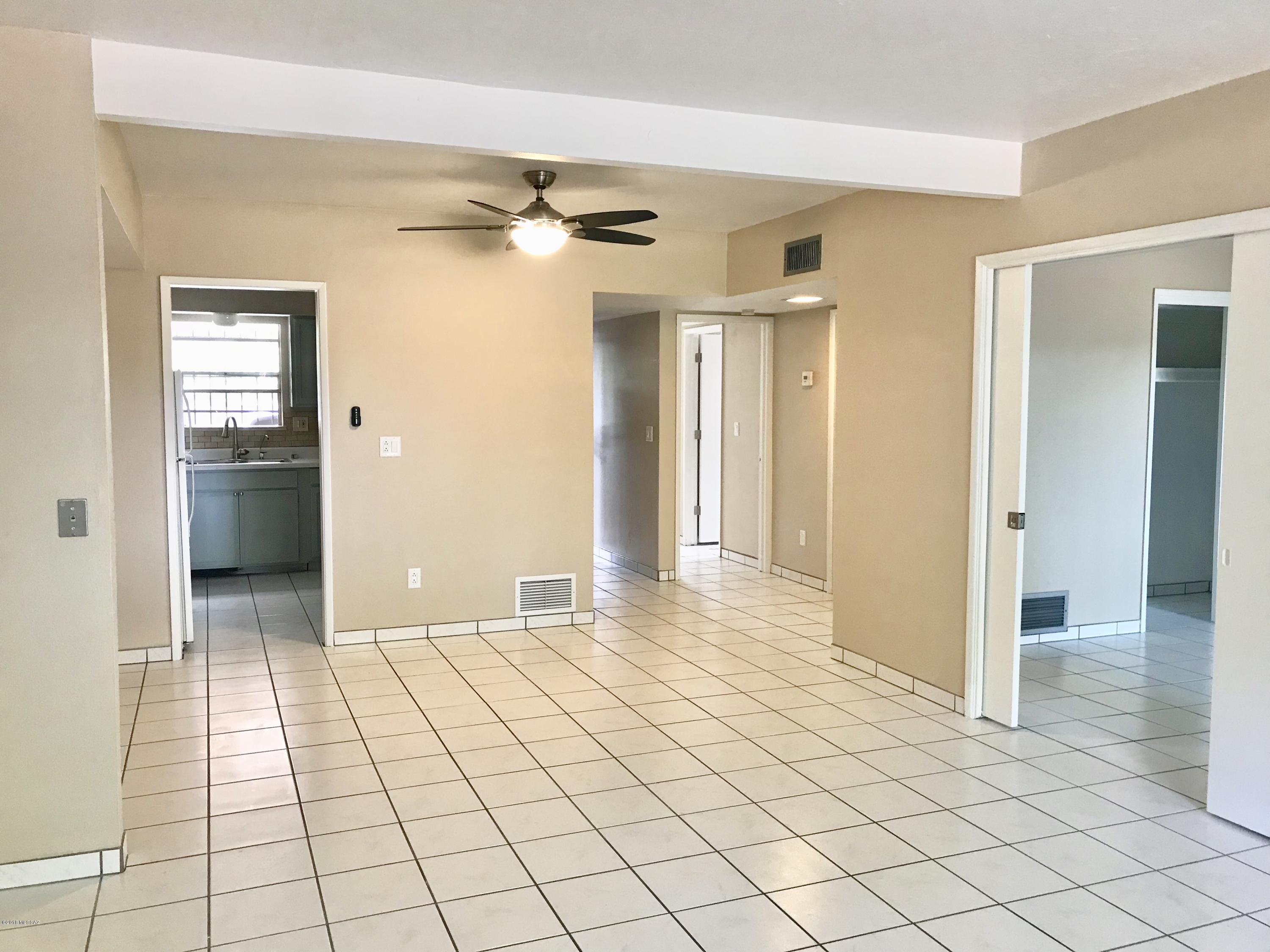 3750 North Country Club Road, Unit 15 Tucson, AZ 85716 - Photo 12 of 22