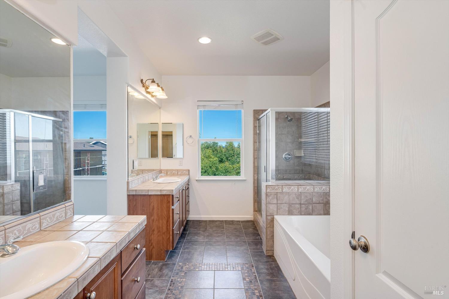 1541 Jainine Street Santa Rosa, CA 95403 - Photo 5 of 97
