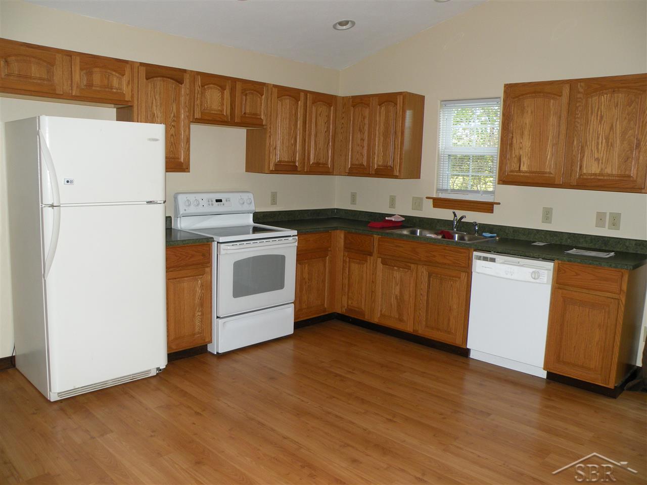 8287 North Wheeler Road Wheeler, MI 48662 - Photo 2 of 7 31292580-1.JPG