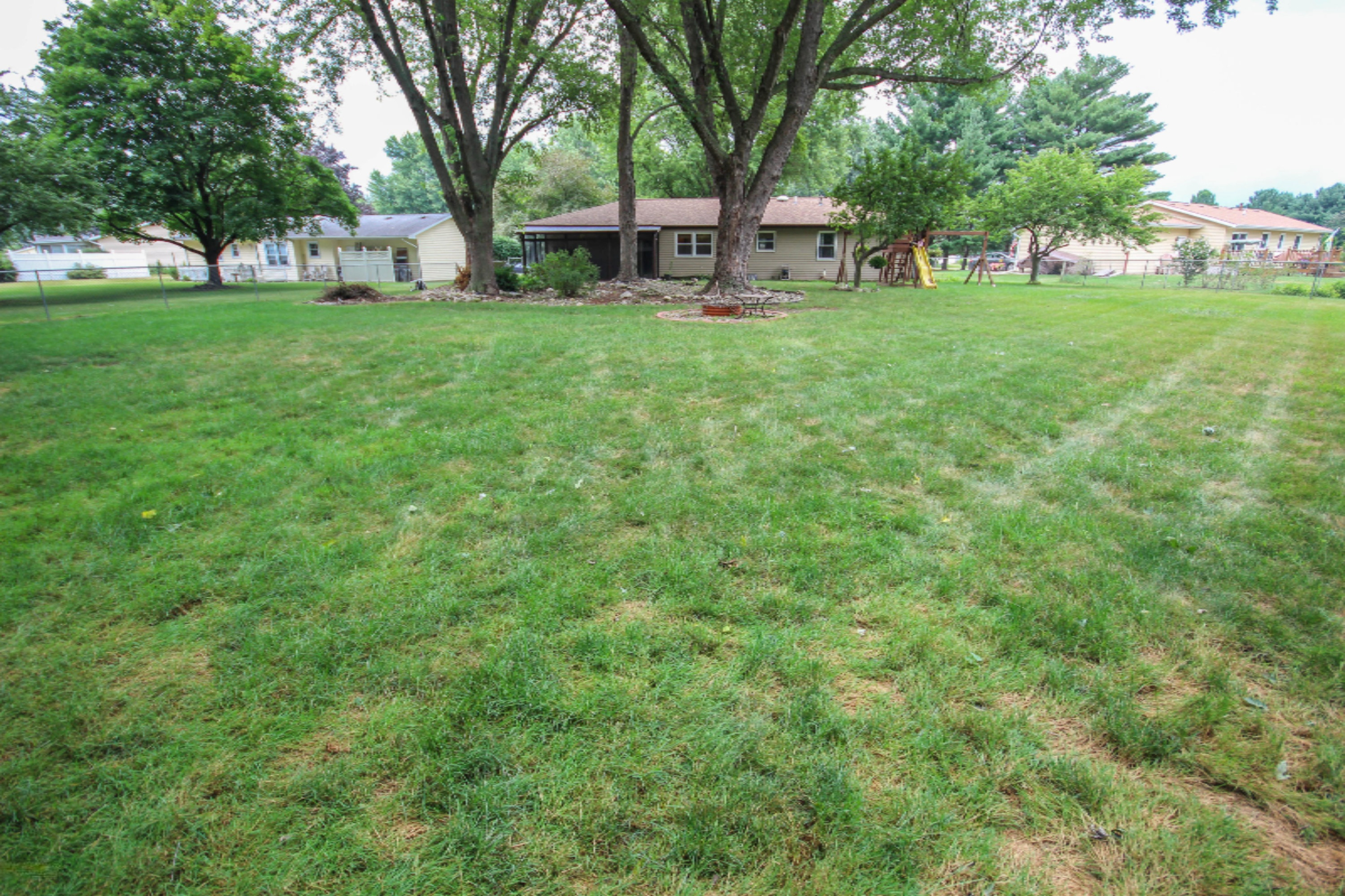 56946 Bow Drive Three Rivers, MI 49093 - Photo 3 of 27 untitled (28 of 29)