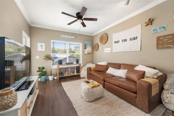 $225,000 | 1460 Northwest 3rd Place, Unit 212, Gainesville, FL 32603