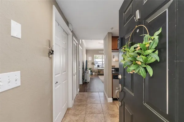 $225,000 | 1460 Northwest 3rd Place, Unit 212, Gainesville, FL 32603