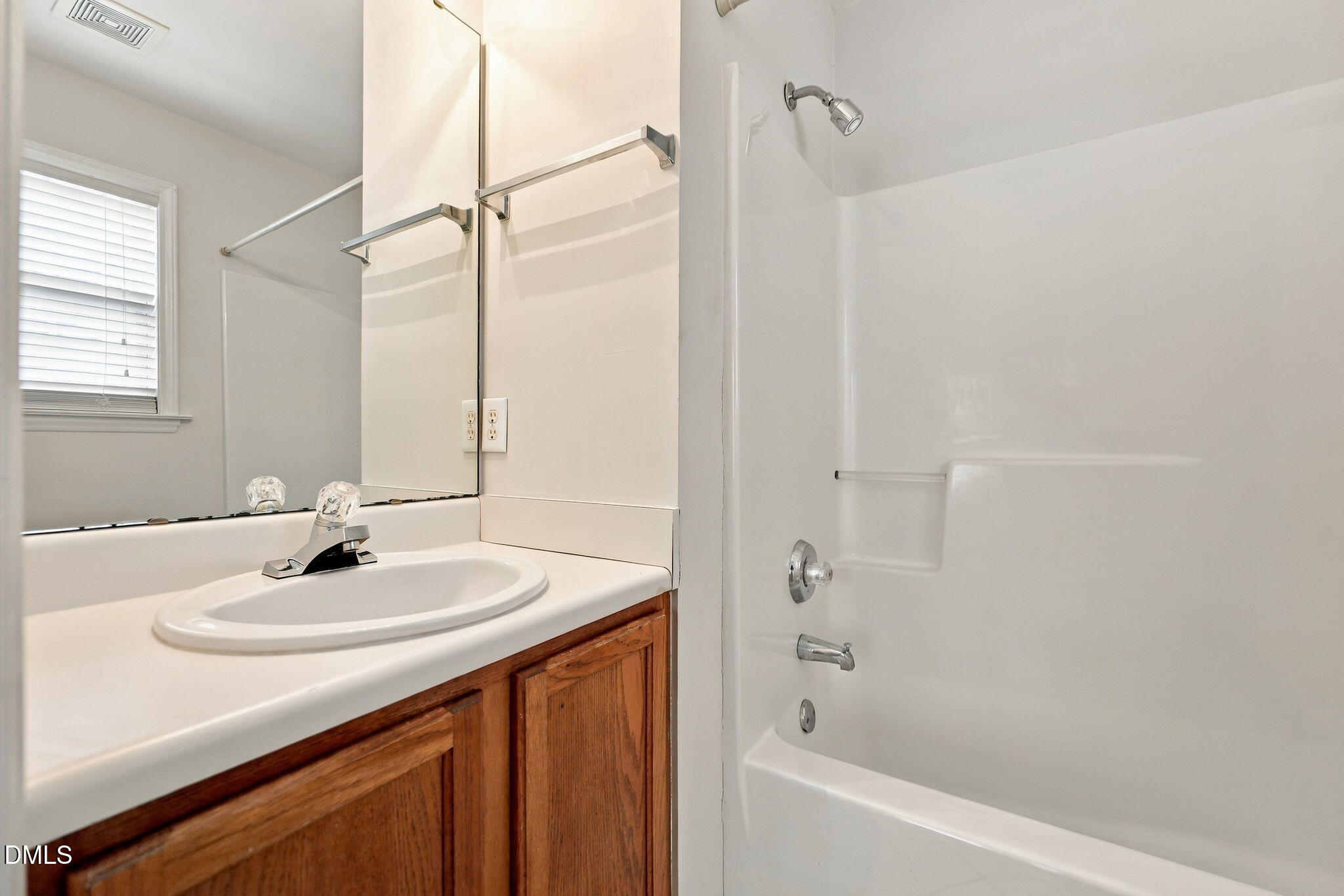 2220 Turtle Point Drive Raleigh, NC 27604 - Photo 16 of 26 24-web-or-mls-IMG_1920
