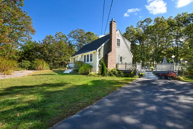 $699,500 | Undisclosed Address, East Falmouth, MA 02536
