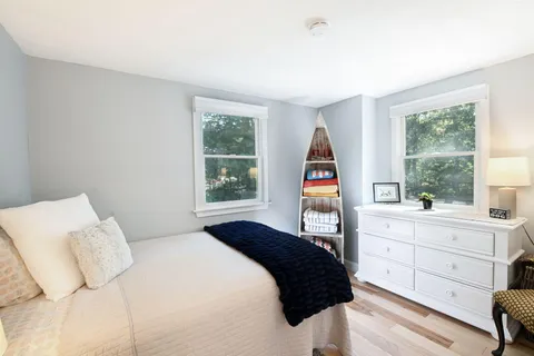 $699,500 | Undisclosed Address, East Falmouth, MA 02536