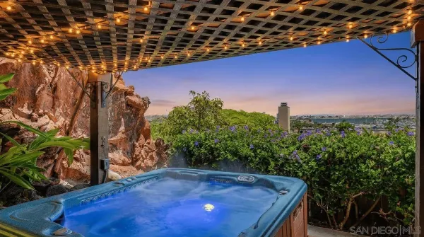 $2,200,000 | 3316 Garrison Street, San Diego, CA 92106