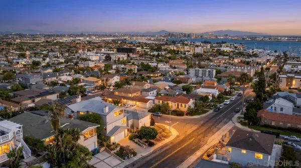 $2,200,000 | 3316 Garrison Street, San Diego, CA 92106