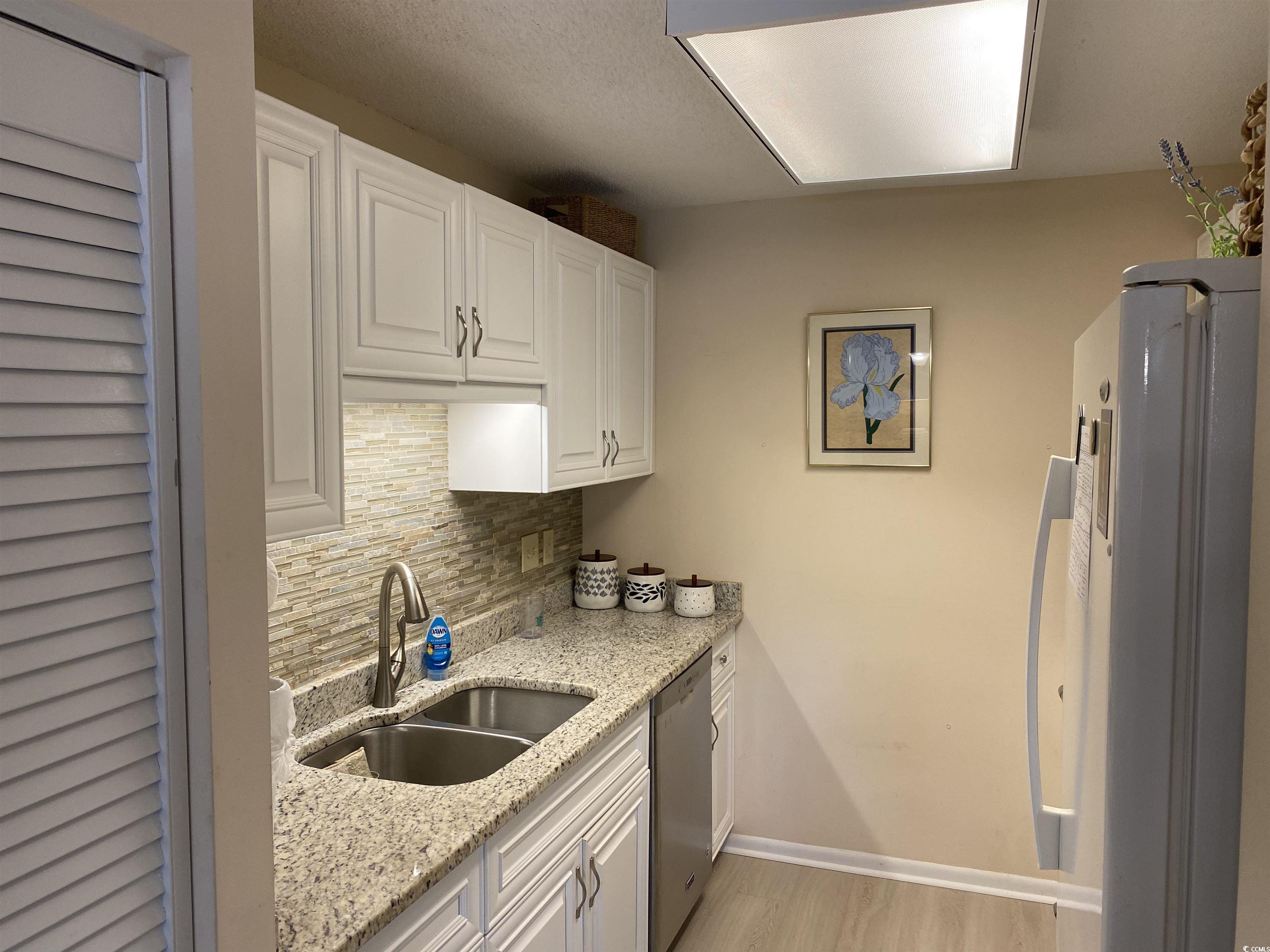 5001 Little River Road, Unit E401 Myrtle Beach, SC 29577 - Photo 13 of 26