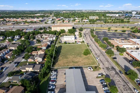 $1,000,000 | 330 Old W Drive, Round Rock, TX 78681