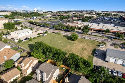 $1,000,000 | 330 Old W Drive, Round Rock, TX 78681
