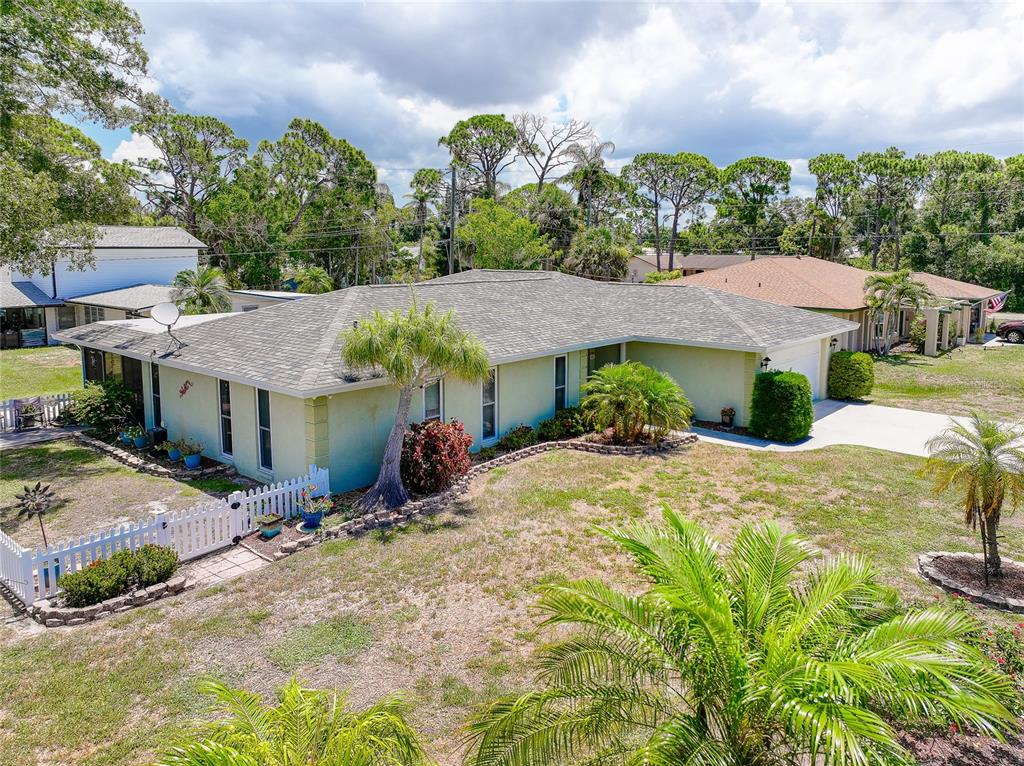 4311 Pompano Road Venice, FL 34293 - Photo 3 of 69