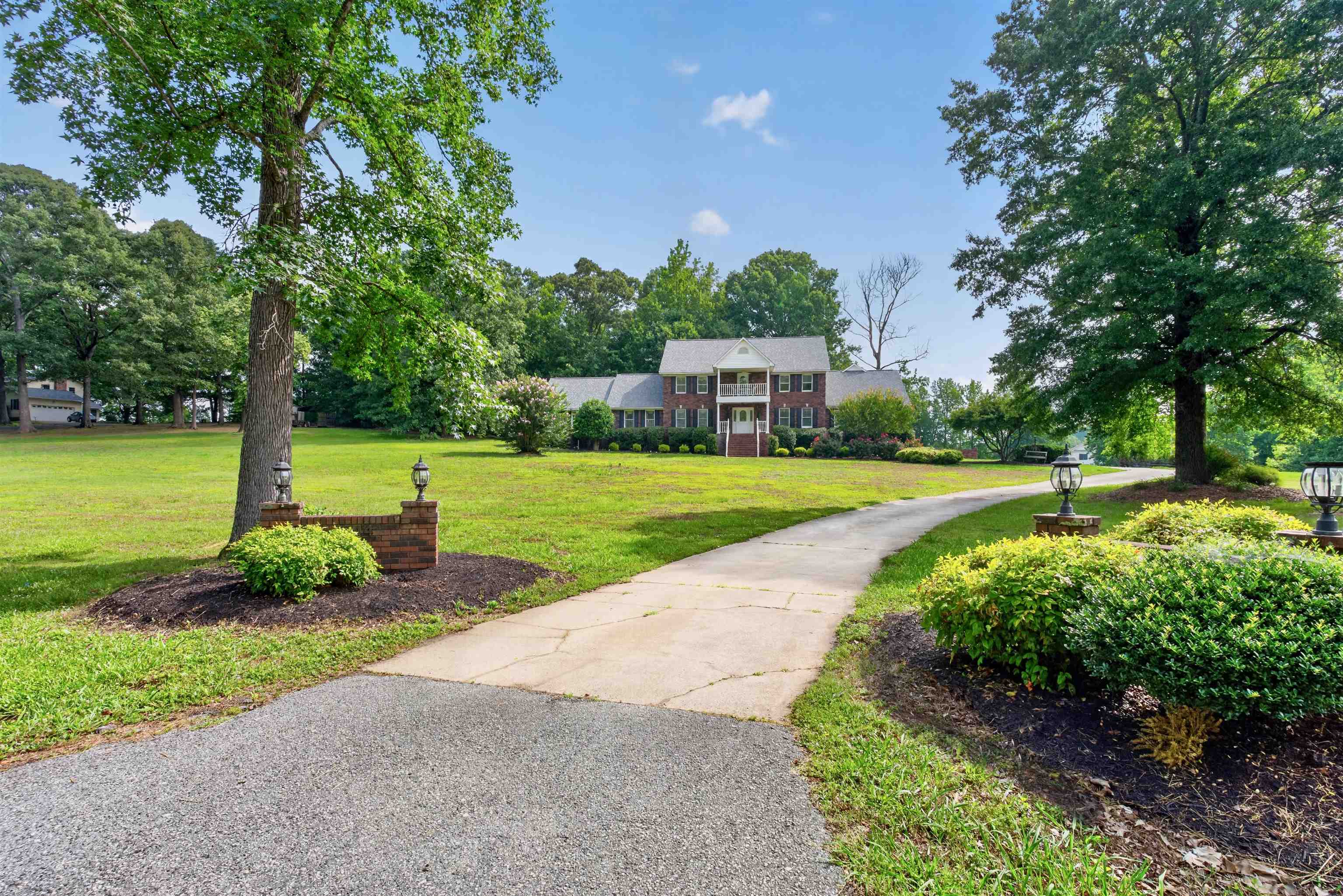 1844 Twin Bridge Road Gaffney, SC 29341 - Photo 2 of 36