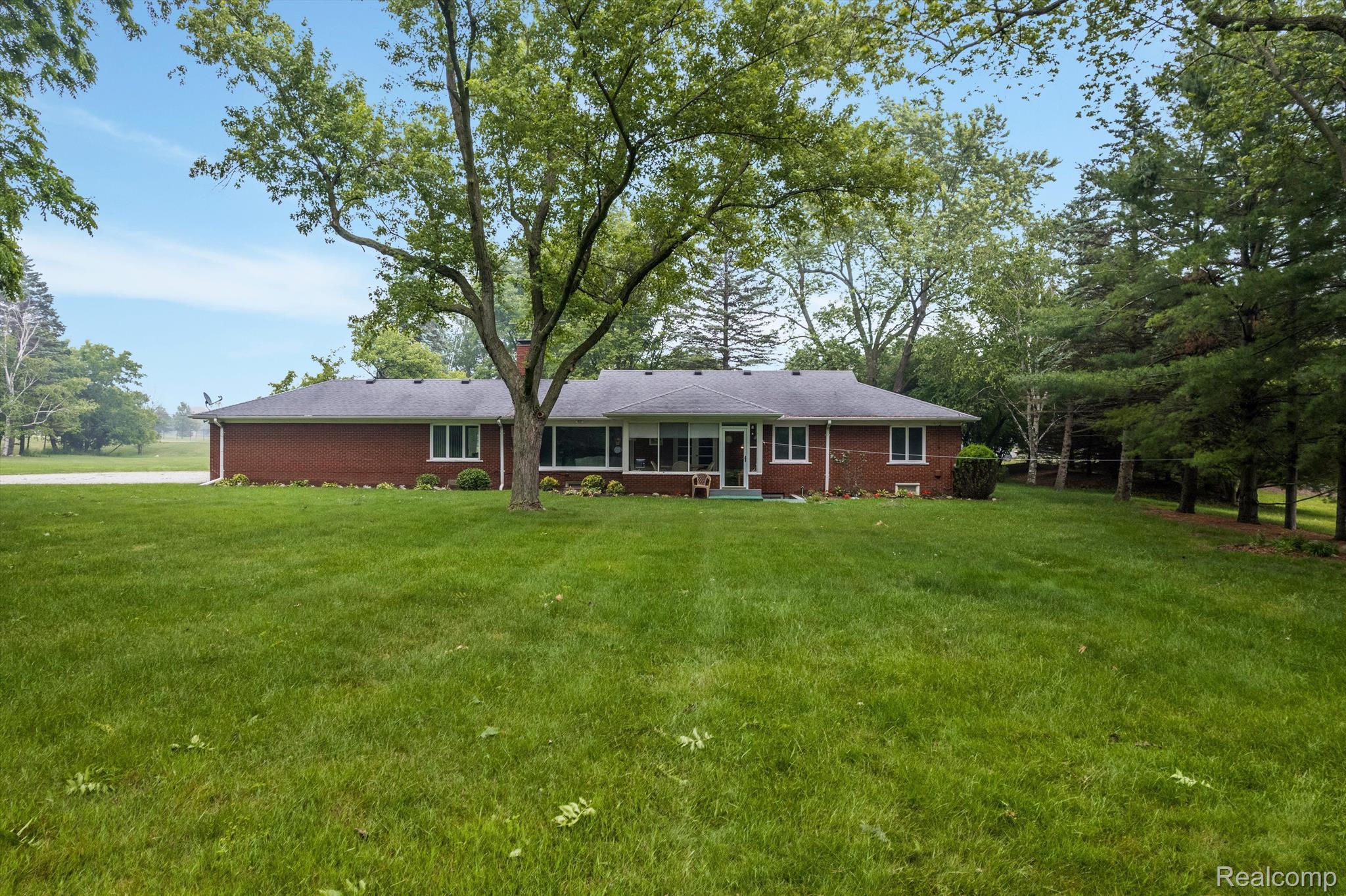 4830 North Rochester Road Rochester, MI 48306 - Photo 47 of 50 Gallery Image 47