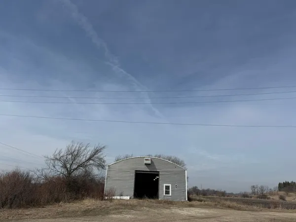 $99,900 | 84852 Highway 251, Hollandale, MN 56045