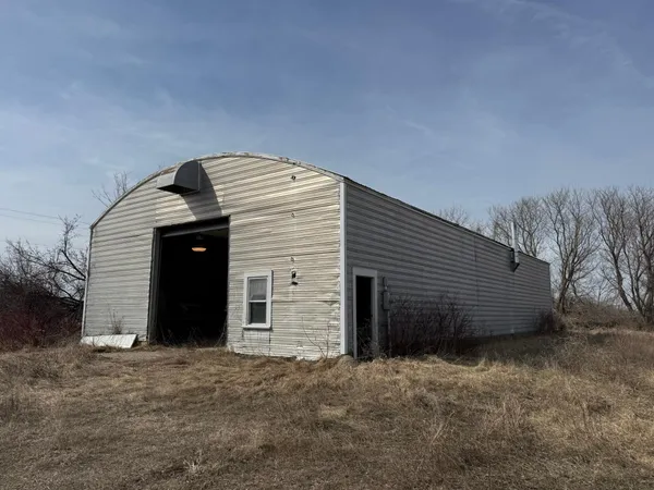 $99,900 | 84852 Highway 251, Hollandale, MN 56045