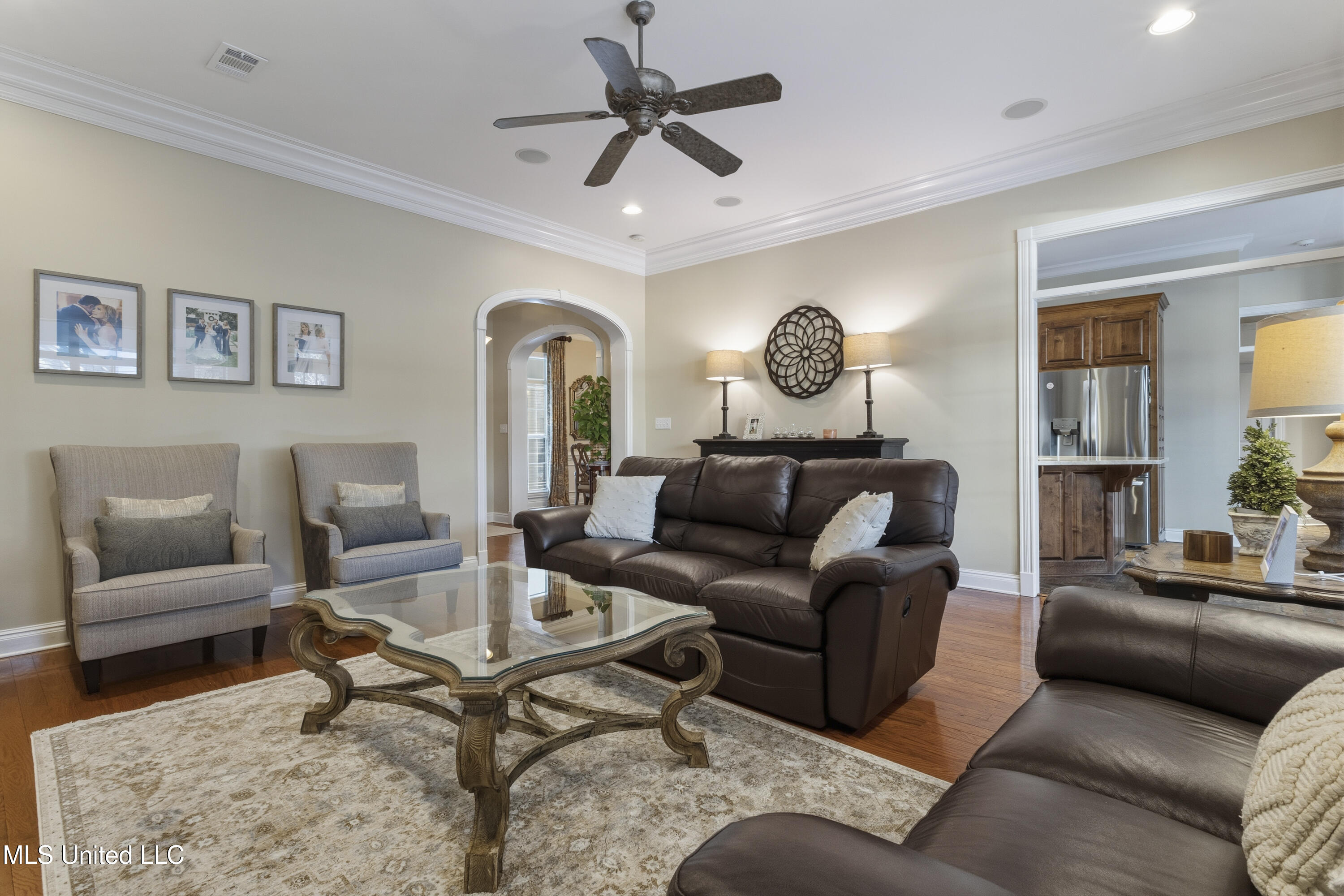 2014 Filoli Court Biloxi, MS 39531 - Photo 11 of 50 0011