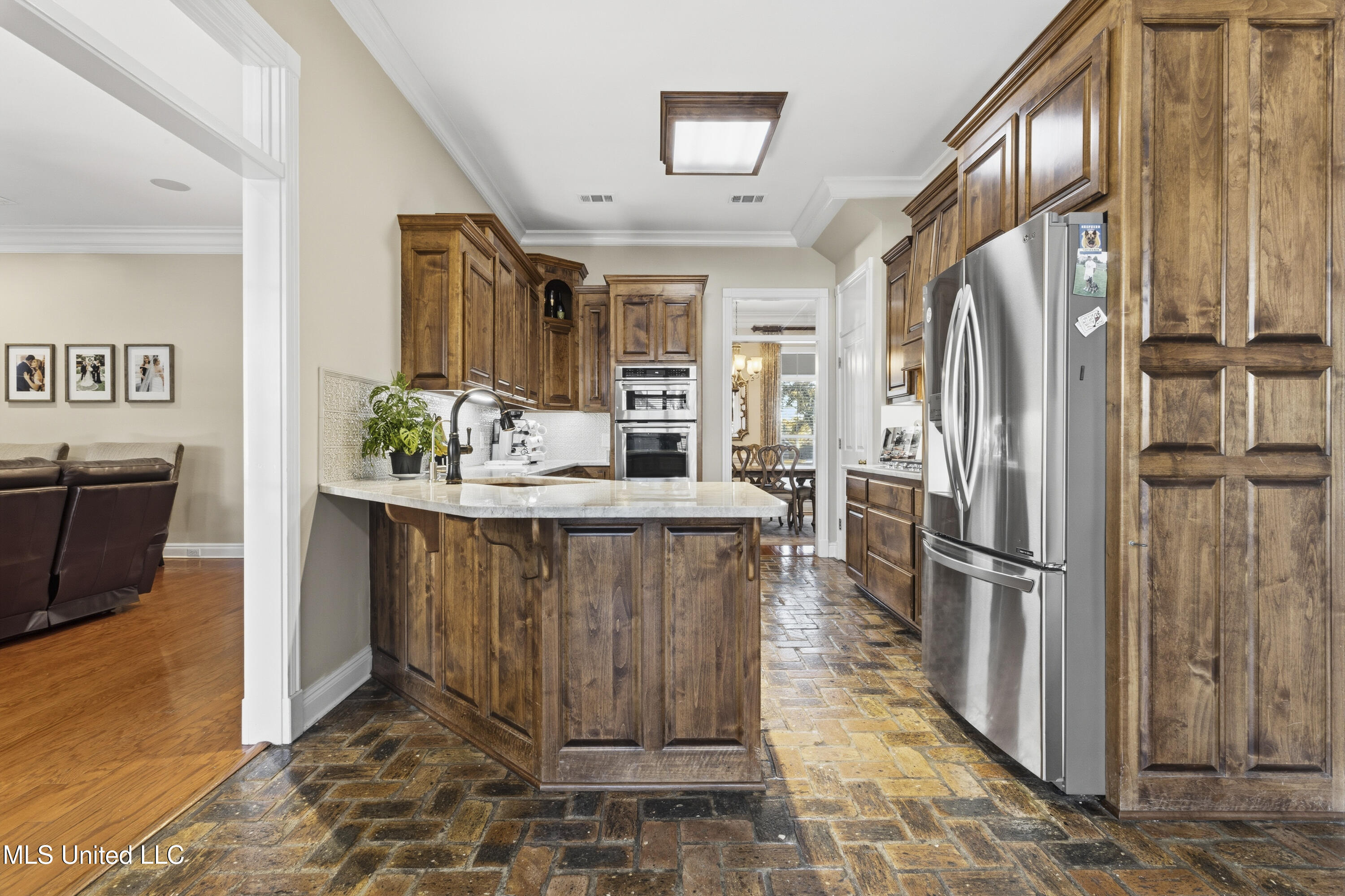 2014 Filoli Court Biloxi, MS 39531 - Photo 16 of 50 0016