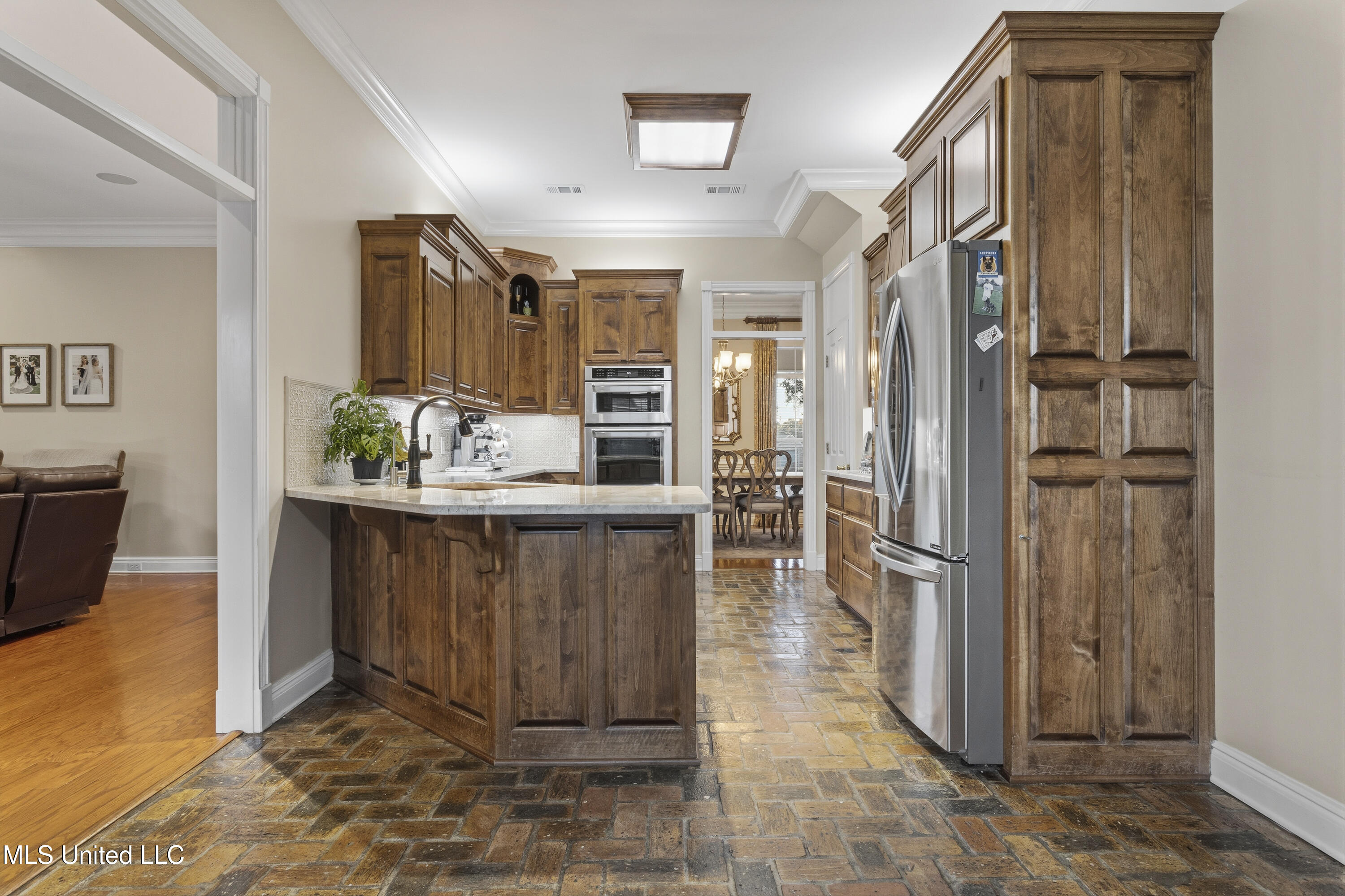 2014 Filoli Court Biloxi, MS 39531 - Photo 17 of 50 0017