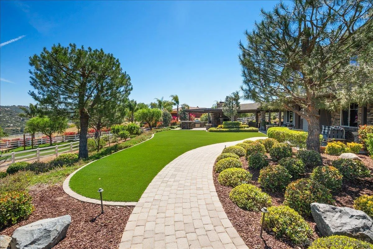 2736 Ortega Road Ramona, CA 92065 - Photo 9 of 72