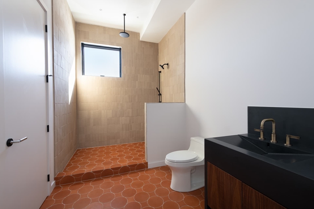 154 Newton Street Weston, MA 02493 - Photo 26 of 42