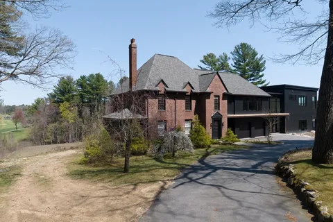 $9,999,000 | 154 Newton Street, Weston, MA 02493