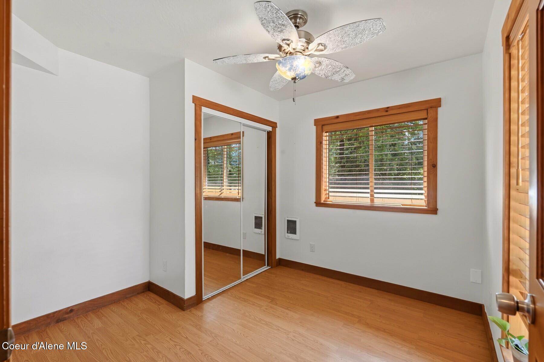 2206 Gypsy Bay Road Sagle, ID 83860 - Photo 22 of 42 Guest Room #2 - Upper Level