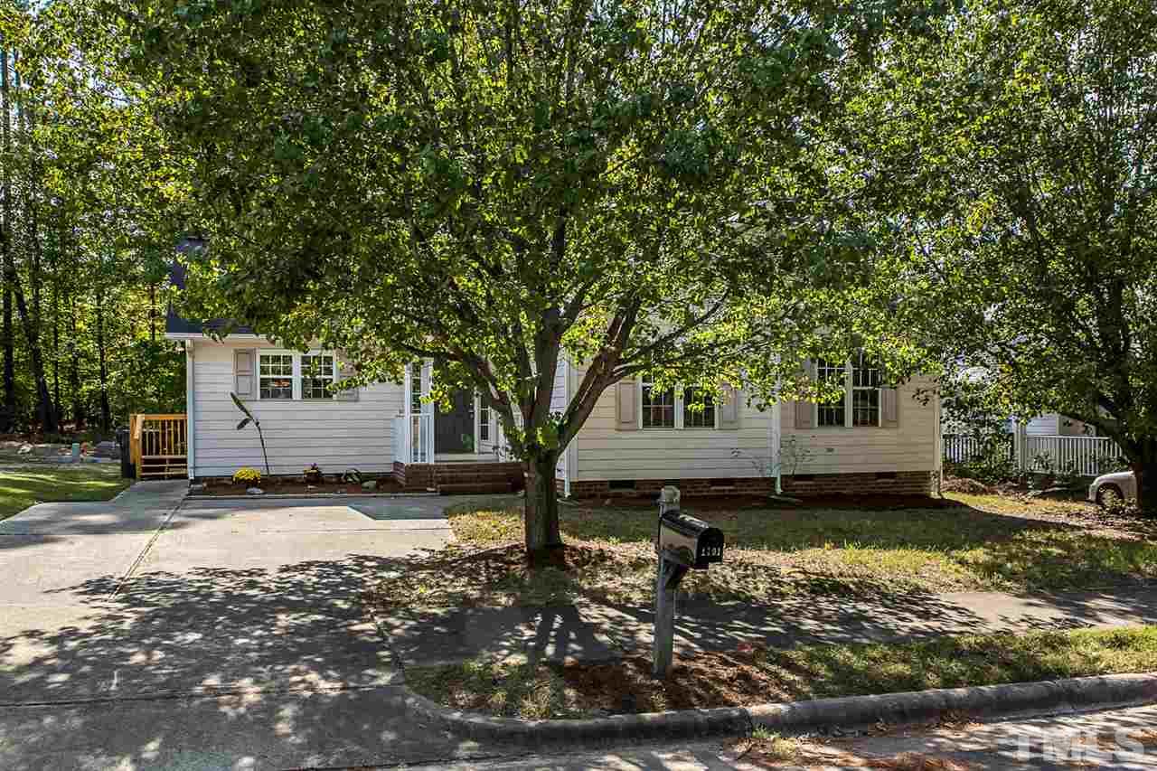 1701 Williamsburg Road Durham, NC 27707 - Photo 2 of 27 Gallery Image 2