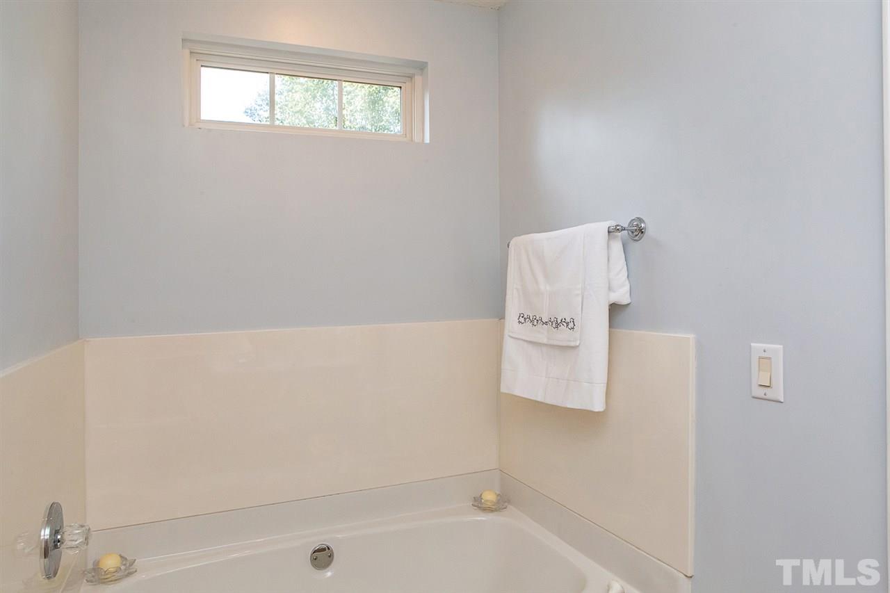 1701 Williamsburg Road Durham, NC 27707 - Photo 20 of 27 Gallery Image 20