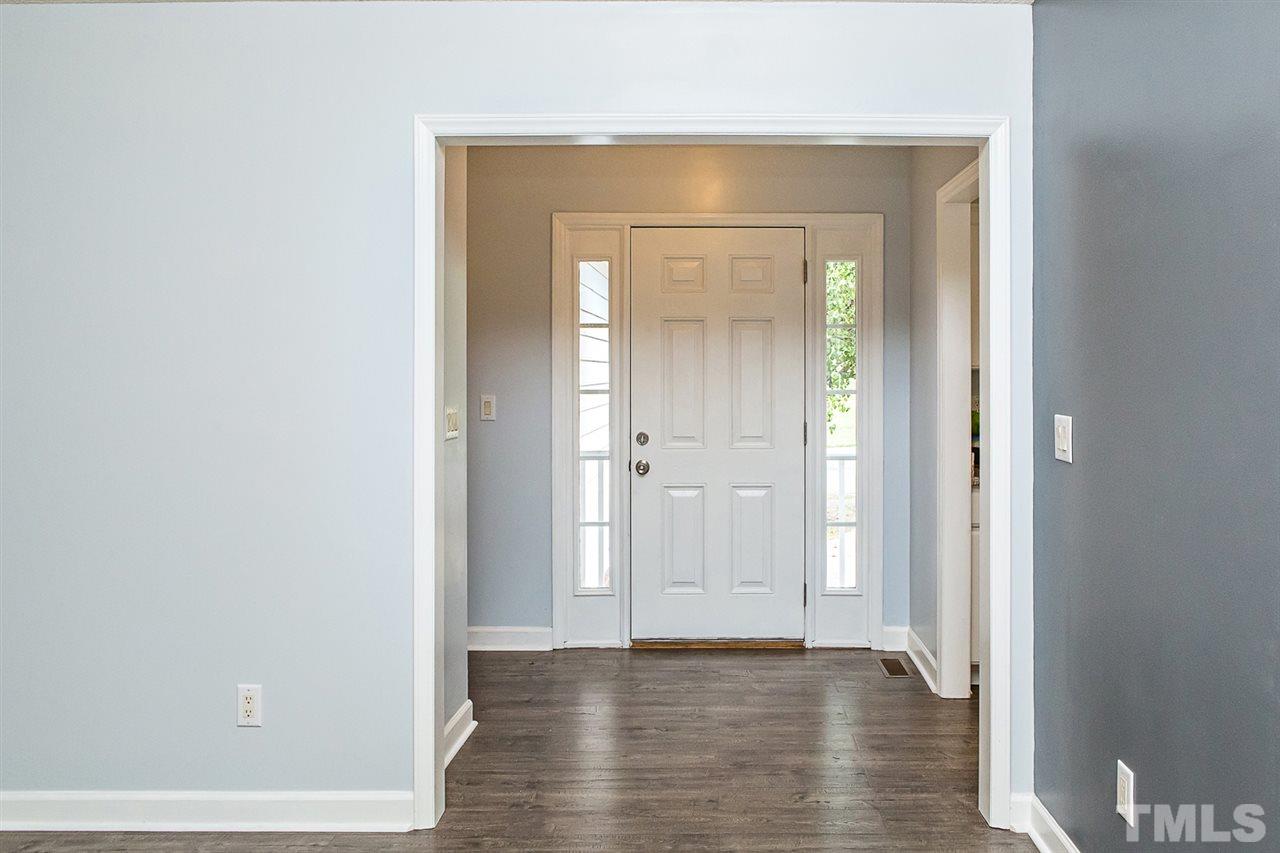 1701 Williamsburg Road Durham, NC 27707 - Photo 3 of 27 Gallery Image 3