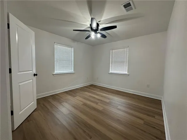 $239,900 | 1381 Maplewood Drive, Harvey, LA 70058