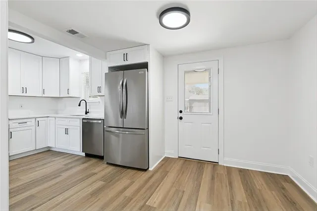 $239,900 | 1381 Maplewood Drive, Harvey, LA 70058