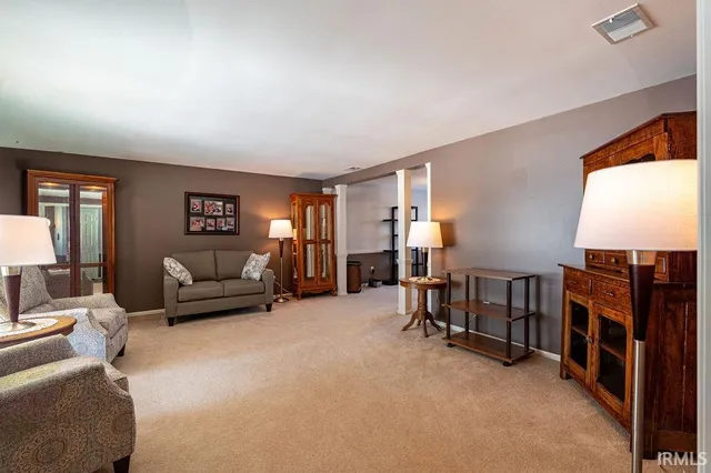 $327,900 | 3562 West 554 North, Huntington, IN 46750