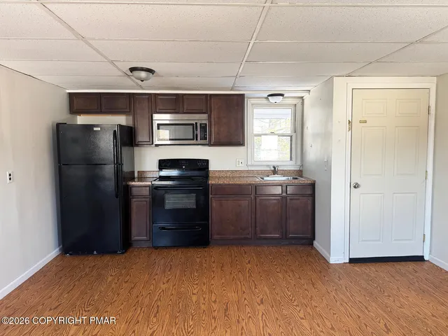 $1,000 | 1825 Highway 209, Unit 202, Brodheadsville, PA 18322