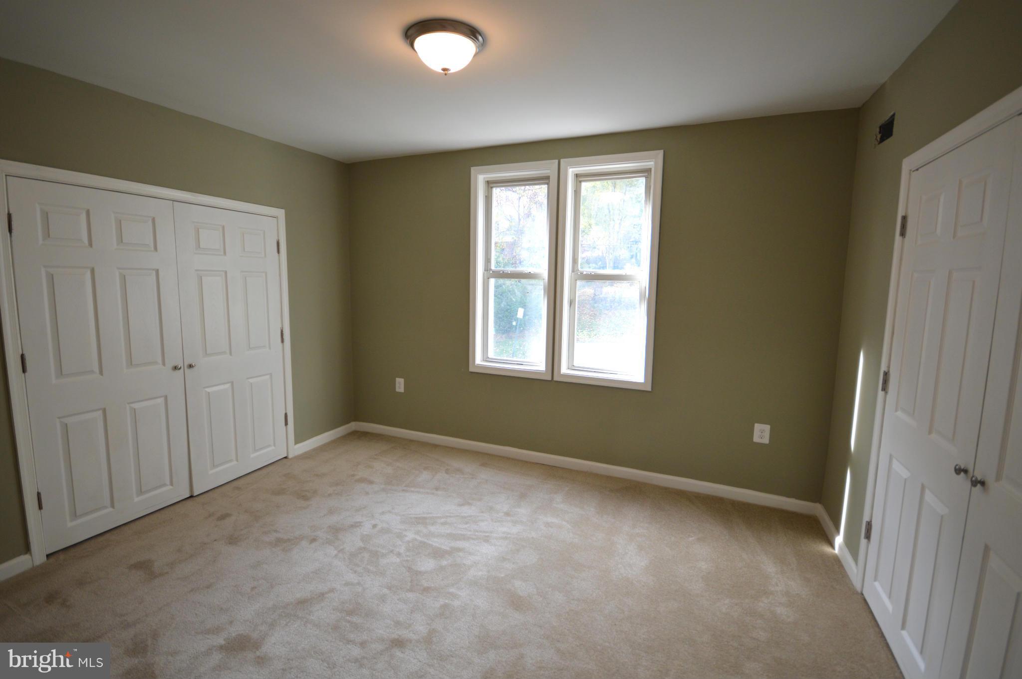 6113 Ridgeview Avenue Baltimore, MD 21206 - Photo 8 of 16 Bedroom (Master)