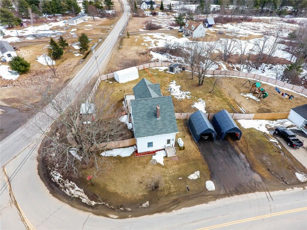 829 Kelley Road Pittston, ME 04345 - Photo 2 of 27 Spacious rooms, great flow to where...