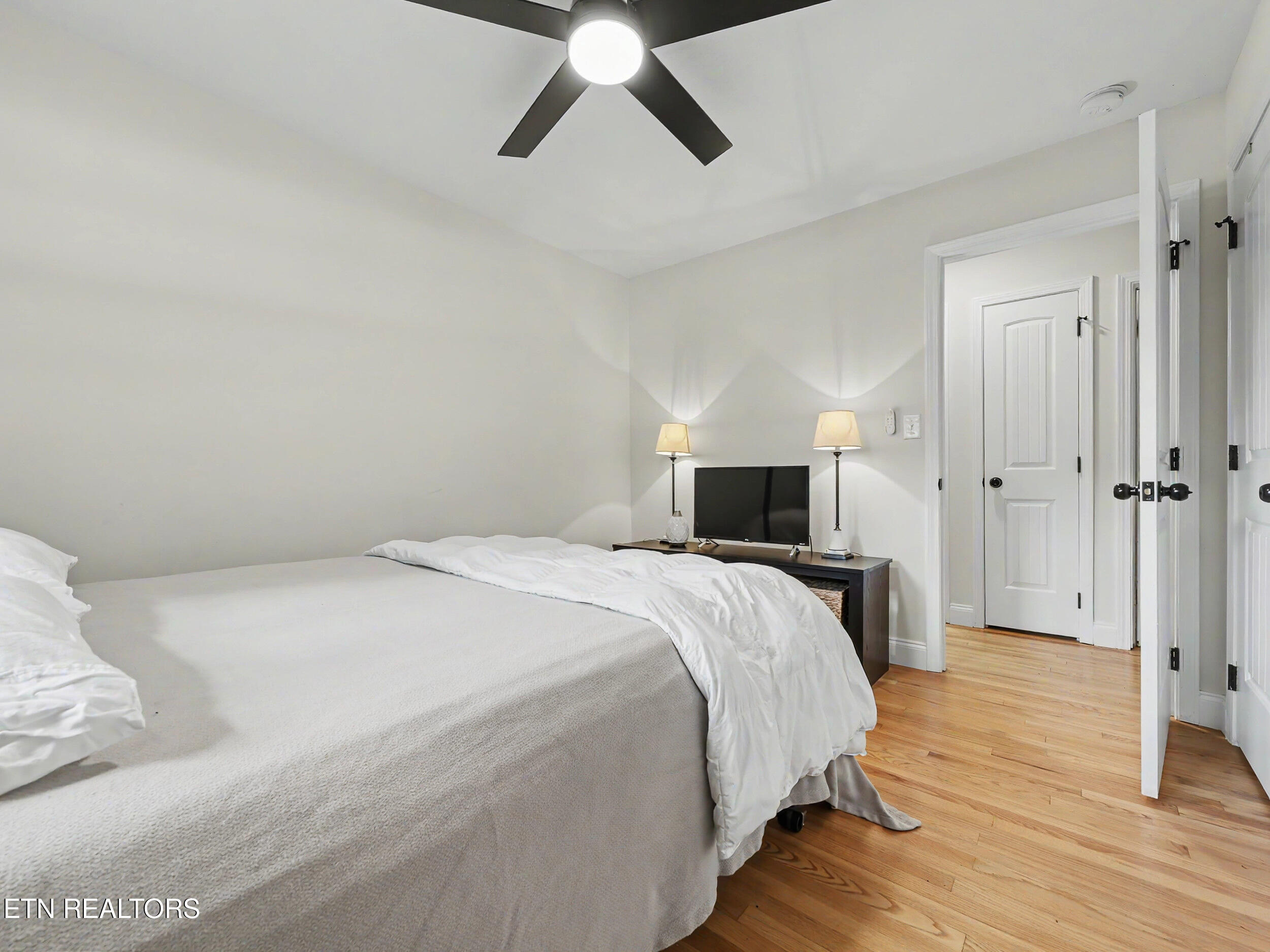 874 West Cunningham Street Alcoa, TN 37701 - Photo 36 of 58 22_img_9753