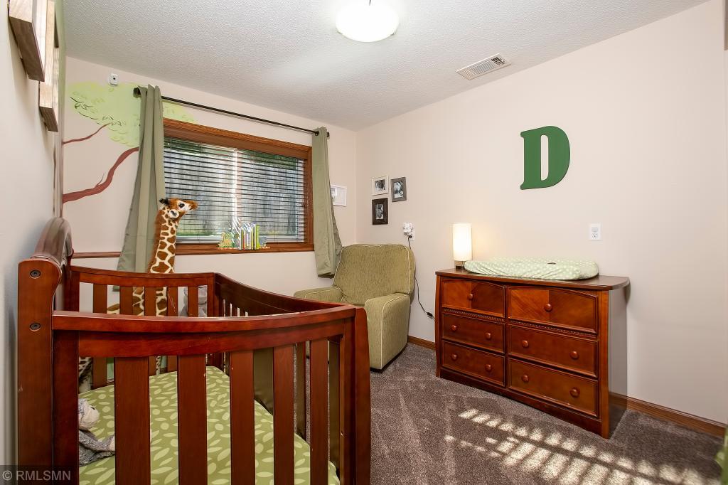 4478 Fawn Ridge Trail Eagan, MN 55123 - Photo 16 of 19 Gallery Image 16