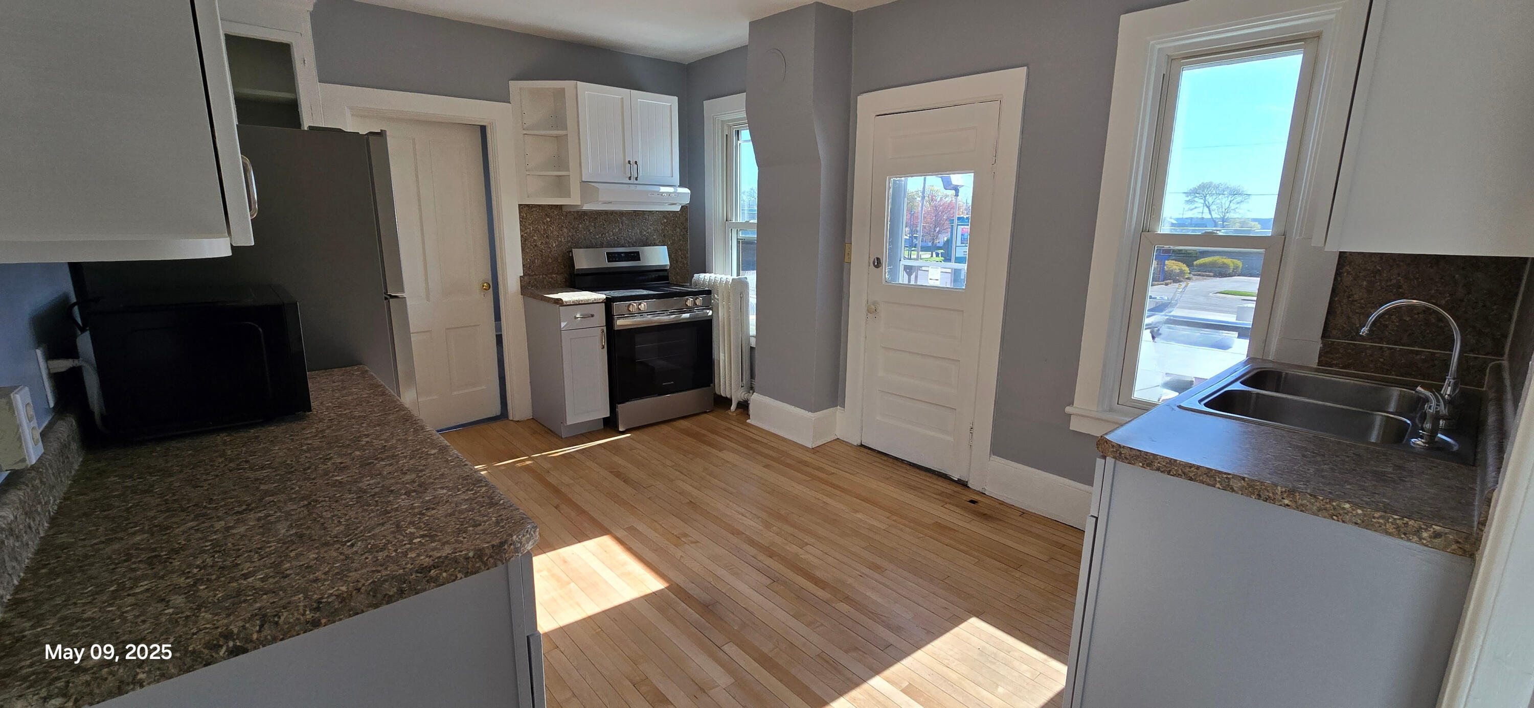 328 1st Street, Unit 1 Manistee, MI 49660 - Photo 13 of 18 20250509_093158