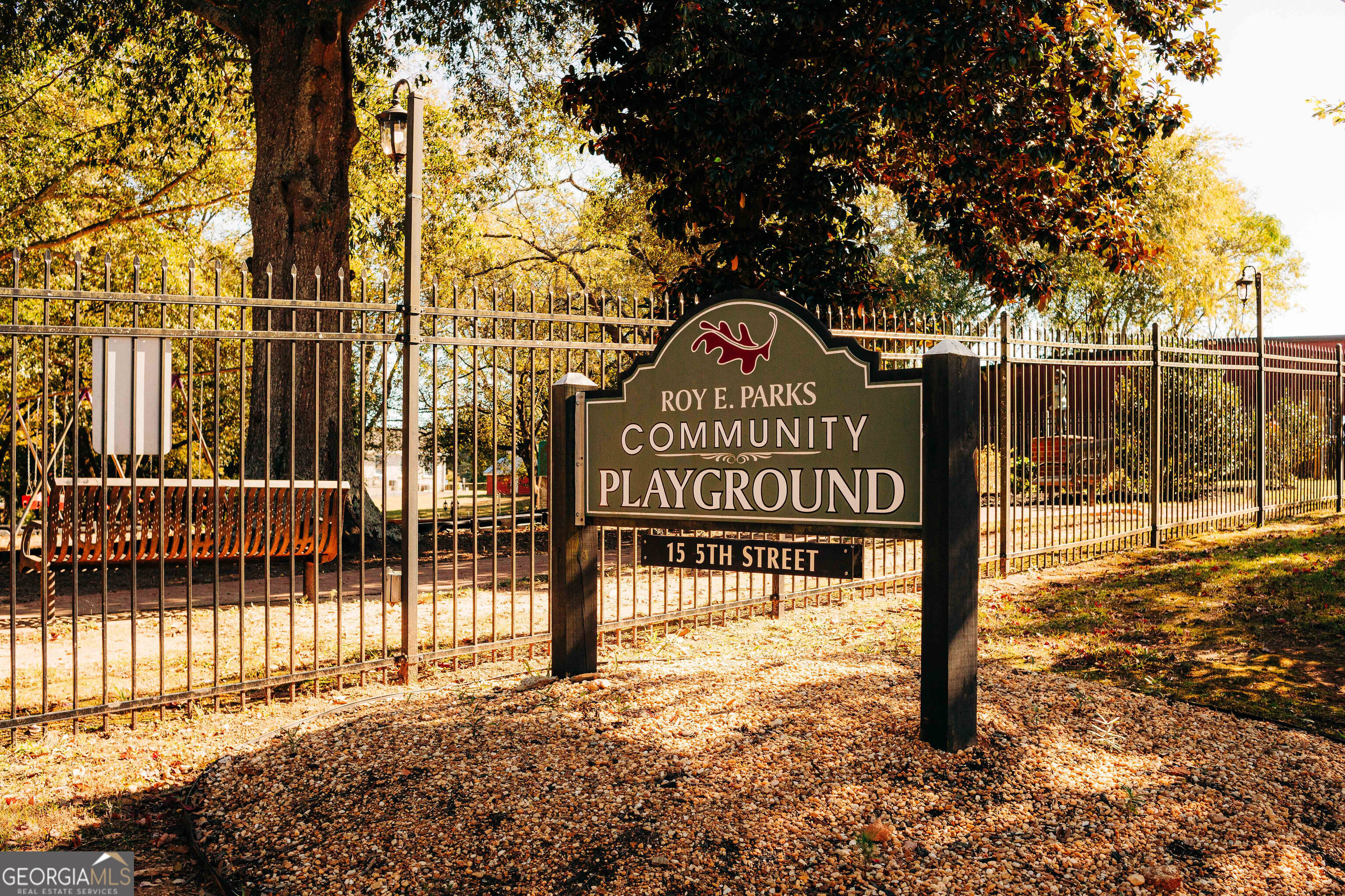 71 Avian Way, Unit 17B Auburn, GA 30011 - Photo 26 of 32 a view of a street with sign board