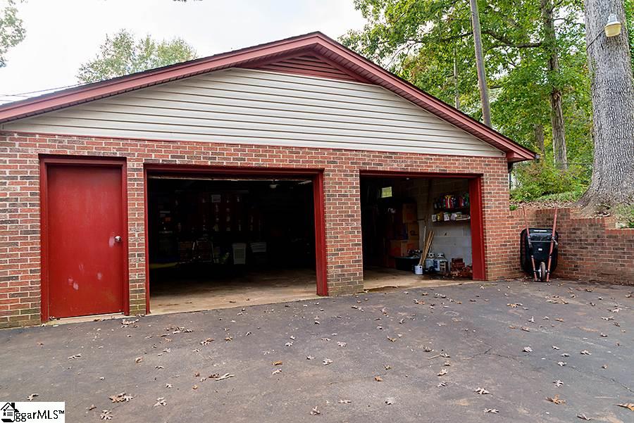 205 Timberlake Road Anderson, SC 29625 - Photo 3 of 23 Gallery Image 3