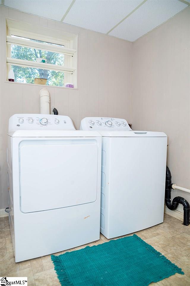 205 Timberlake Road Anderson, SC 29625 - Photo 22 of 23 Laundry Room plus half bath room