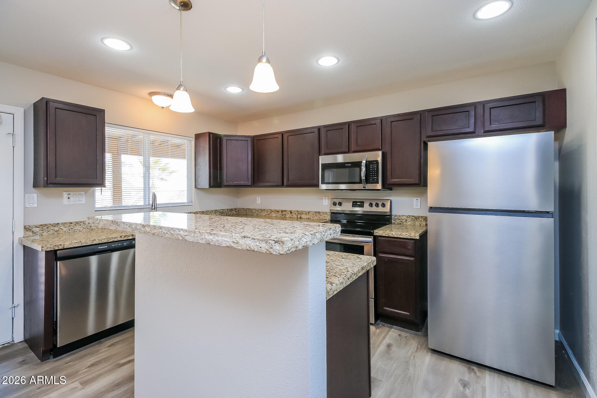 5716 South Roberts Road Tempe, AZ 85283 - Photo 6 of 15 6 kitchen