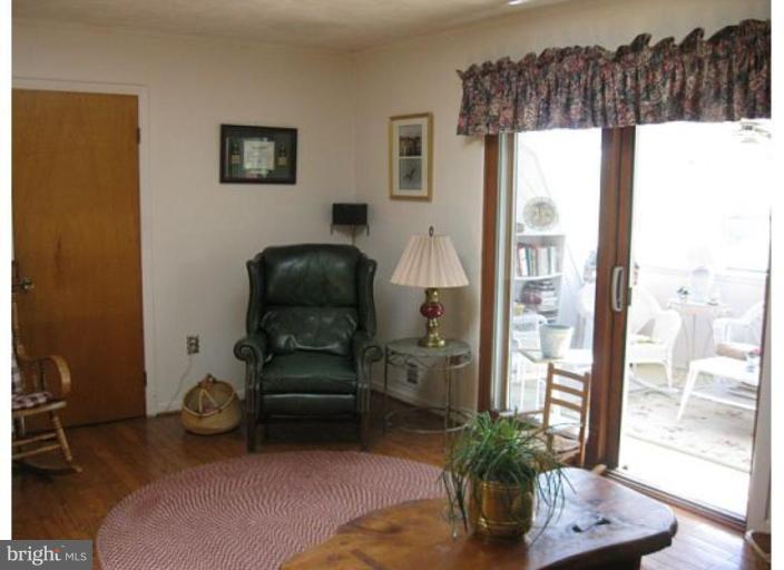 5053 Weston Road Catlett, VA 20119 - Photo 11 of 22 Family Room #2