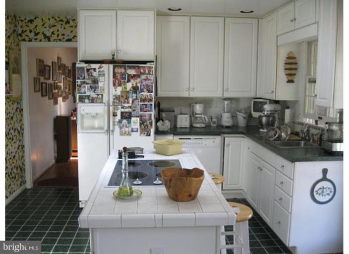 5053 Weston Road Catlett, VA 20119 - Photo 13 of 22 Kitchen