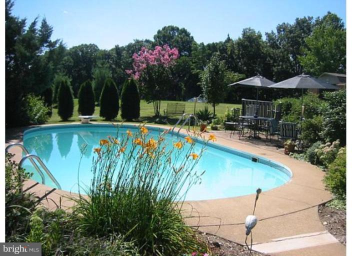 5053 Weston Road Catlett, VA 20119 - Photo 15 of 22 Swimming Pool