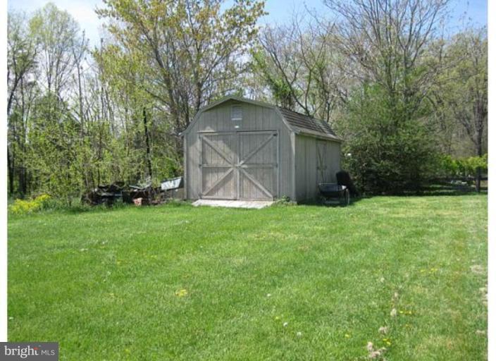 5053 Weston Road Catlett, VA 20119 - Photo 18 of 22 Shed