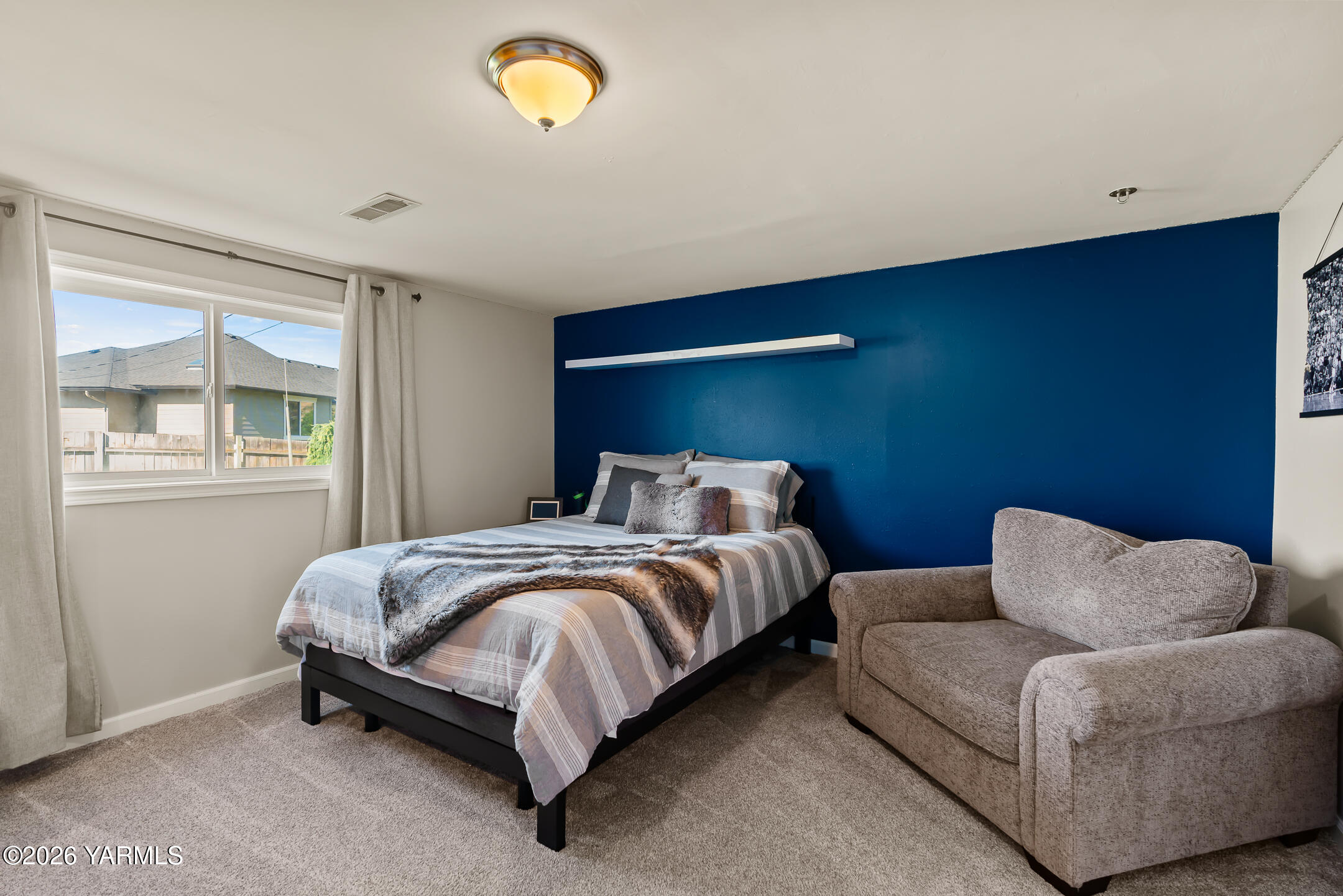 8104 Viewcrest Way Yakima, WA 98908 - Photo 26 of 35 Bedroom