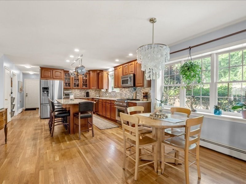 6 Eagle Road Marshfield, MA 02050 - Photo 6 of 41 Gallery Image 6